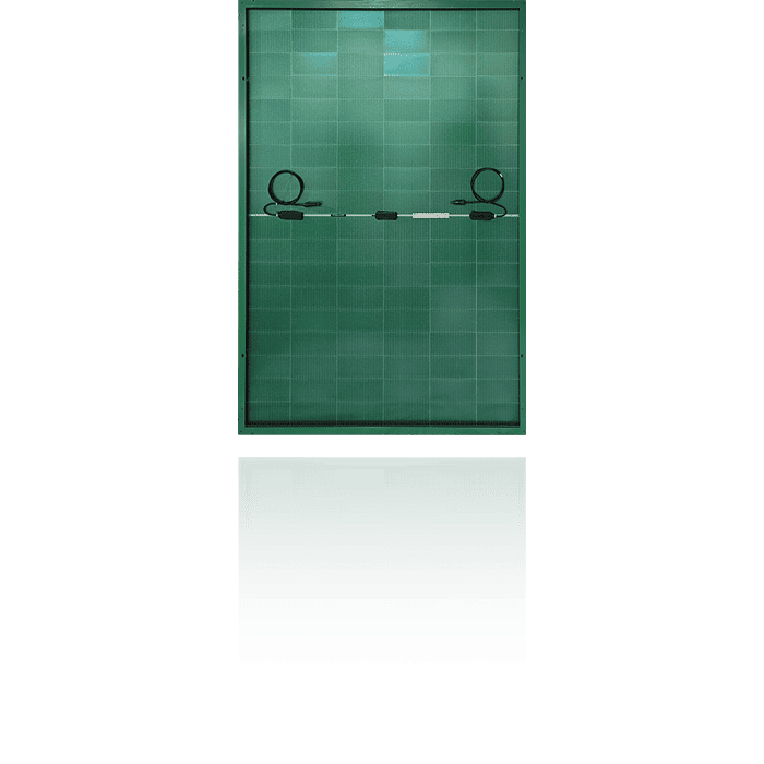 Grünes Photovoltaikmodul bei Spreewatt