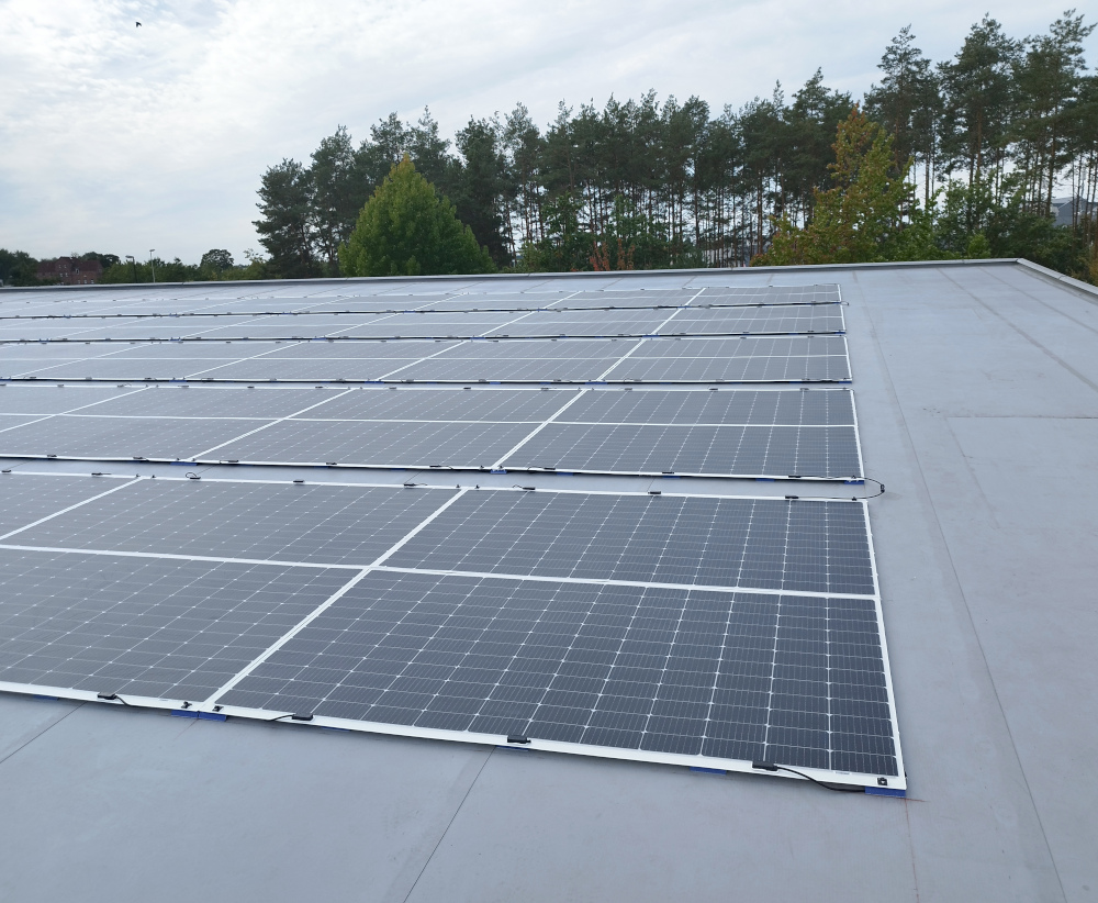 Photovoltaik-Anlagen für Gewerbekunden – Wirtschaftlich, nachhaltig und schlüsselfertig